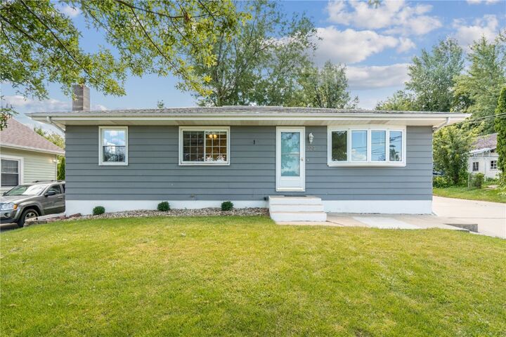 223 26th Avenue SW  Cedar Rapids IA 52404 photo