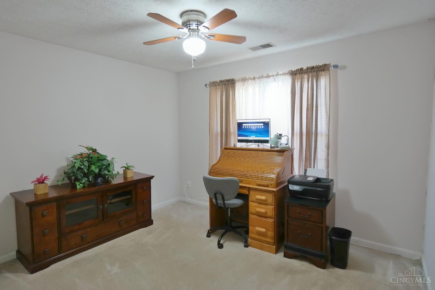 Property Photo:  326 Rawling Drive  OH 45030