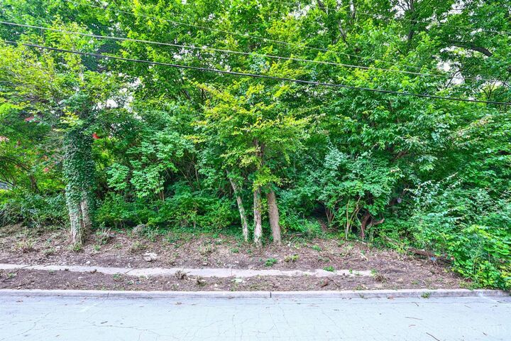 Property Photo: 2911 Moosewood Court OH 45225