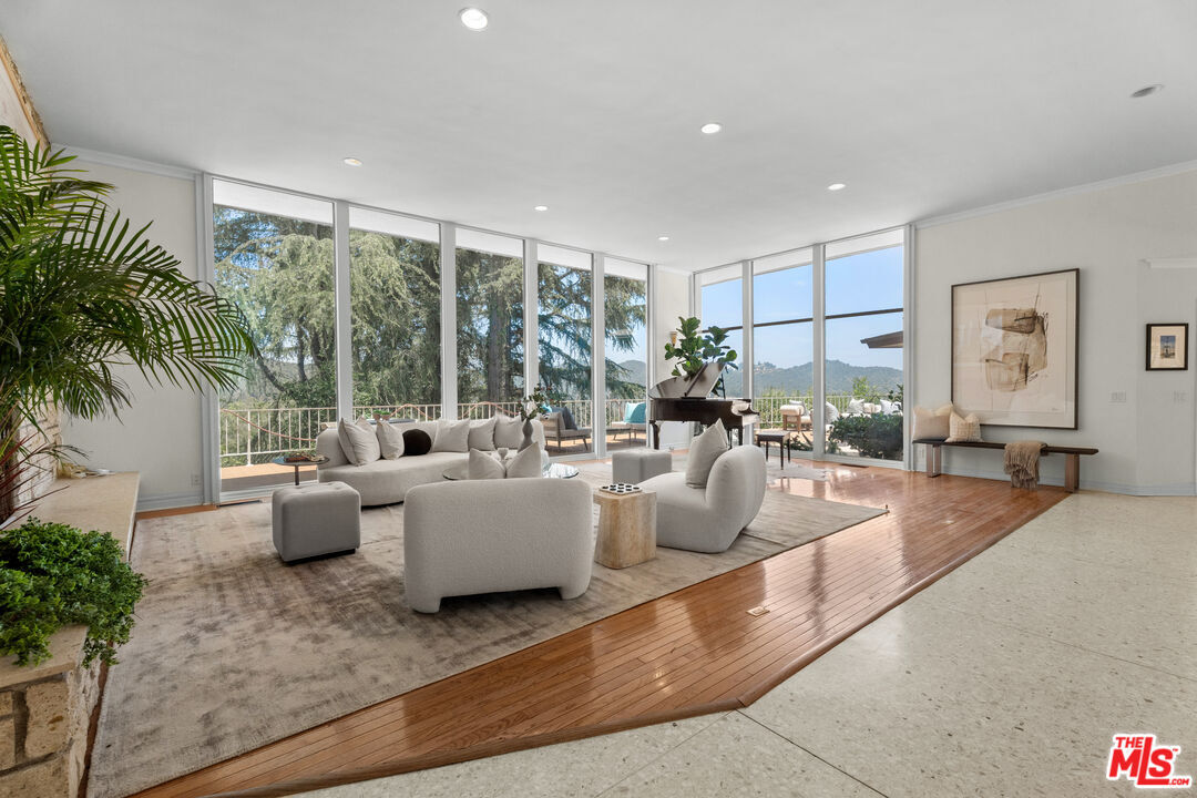 Property Photo: 1743 Stone Canyon Rd CA 90077