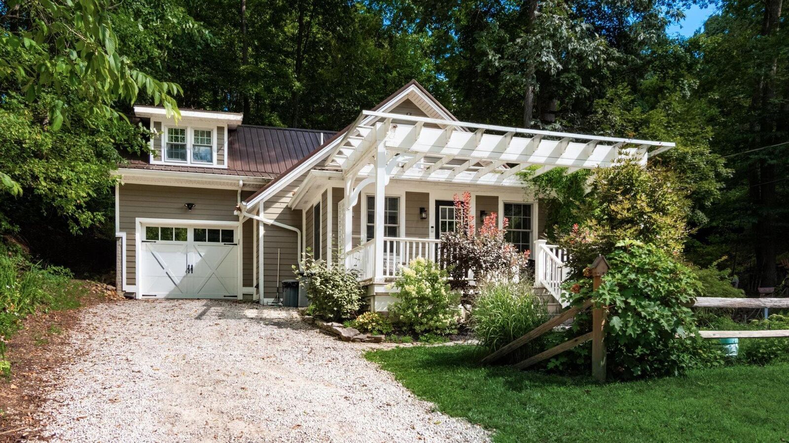 Property Photo: 3183 County Road 3175 OH 44842