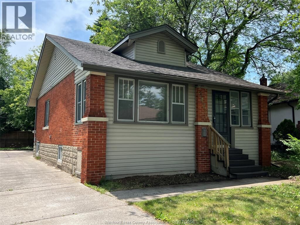 Photo de la propriété: 2423 Princess Avenue ON N8T 1V2