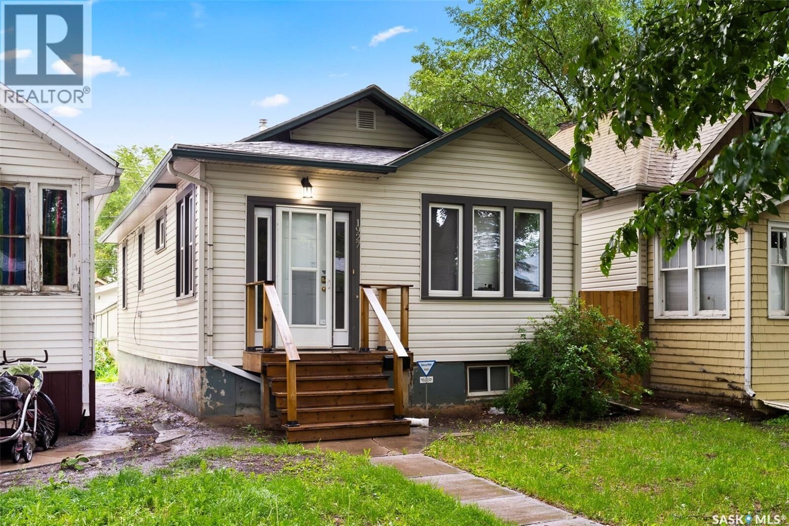 Photo de la propriété: 1927 Montreal Street SK S4P 1L4