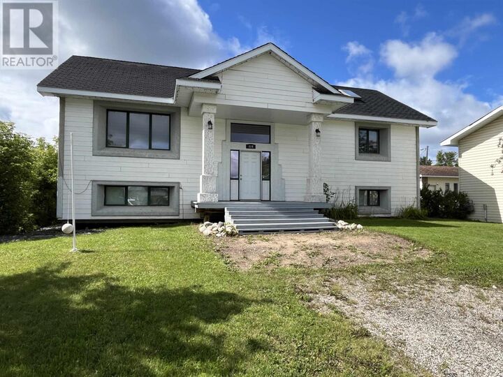 404 O'Brien St  Atikokan ON P0T 1C0 photo