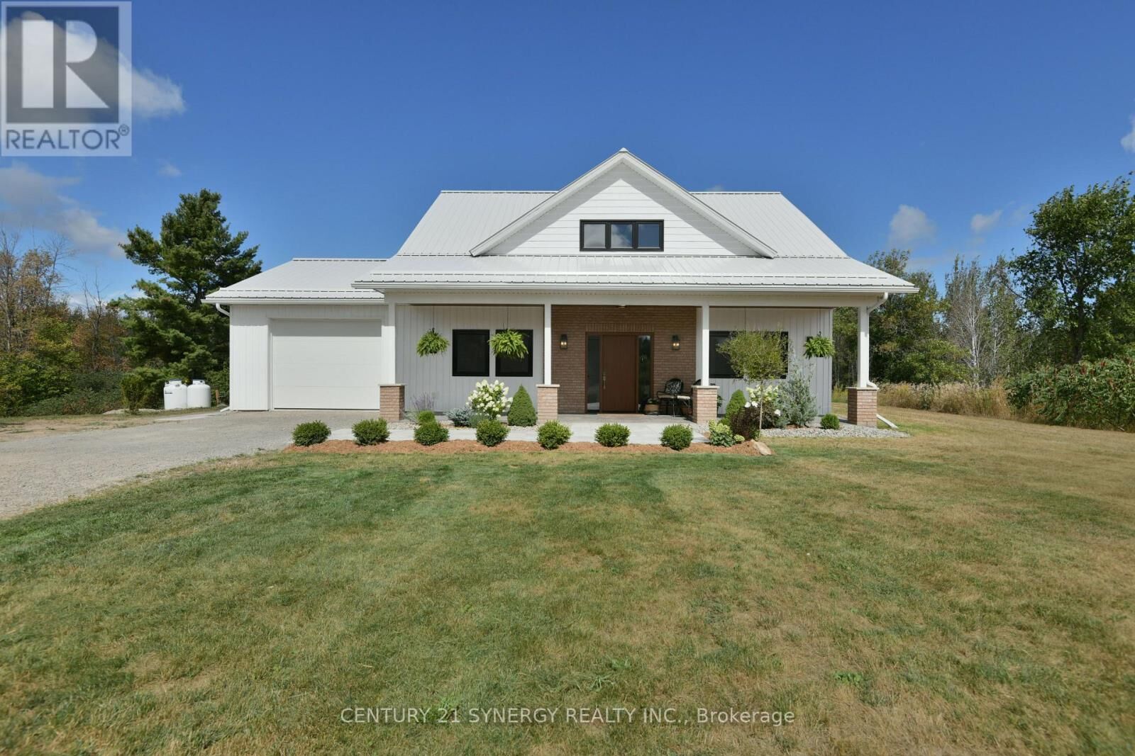Property Photo: 592 Patterson Road ON K0J 1K0