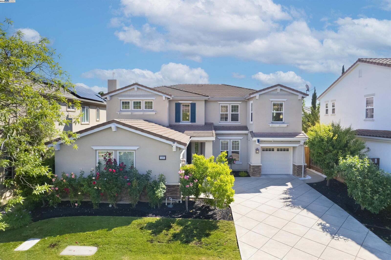Property Photo: 1225 Royal Creek Ct CA 94566