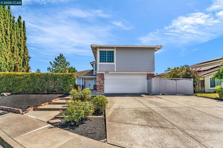 Property Photo: 3240 De Anza Pl CA 94583