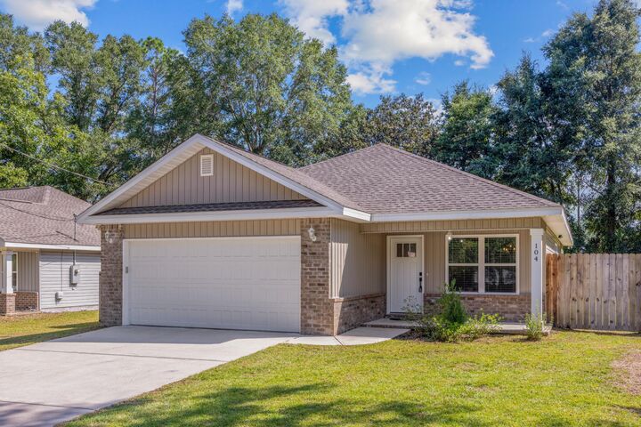 104 Hampton Drive  Crestview FL 32539 photo