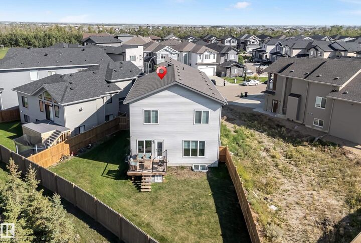 6221 172A Avenue NW  Edmonton AB T5Y 3V5 photo
