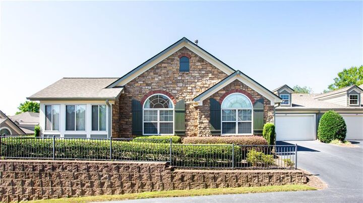 Property Photo: 212 Highlands Ridge Place 3 GA 30082