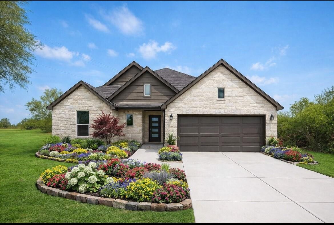 Property Photo: 513 Oleander Street TX 77484