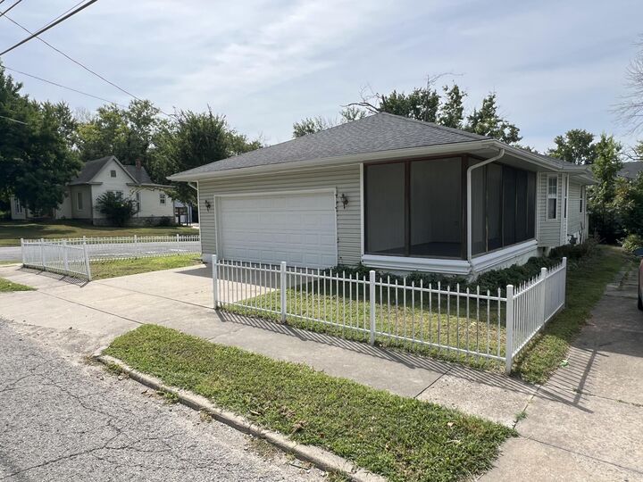 Property Photo:  837 Center Street  MO 65251 