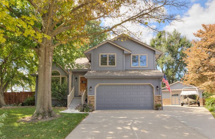 3904 98th Street  Urbandale IA 50322 photo