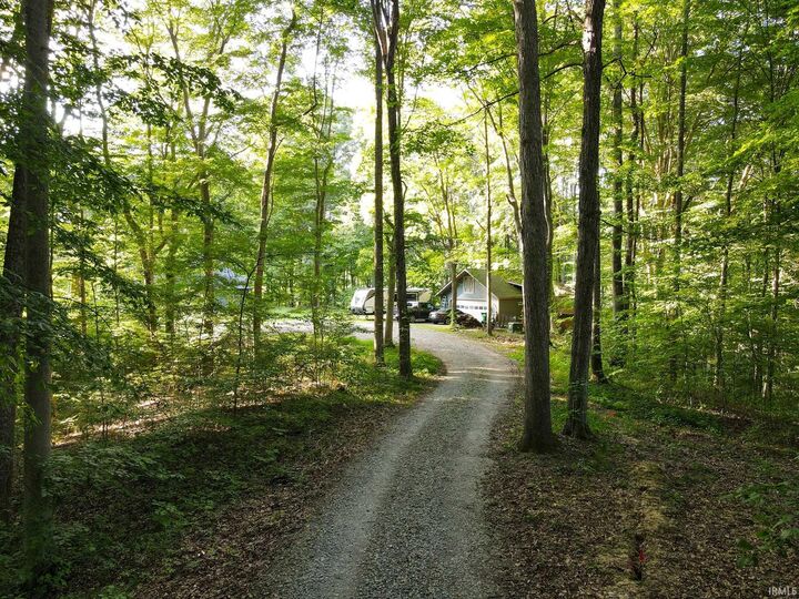 Property Photo: 3865 E Dora Road IN 47408