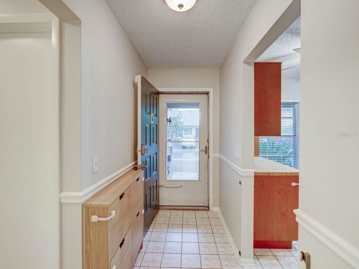 Property Photo: 1123 Thayer Street FL 34695