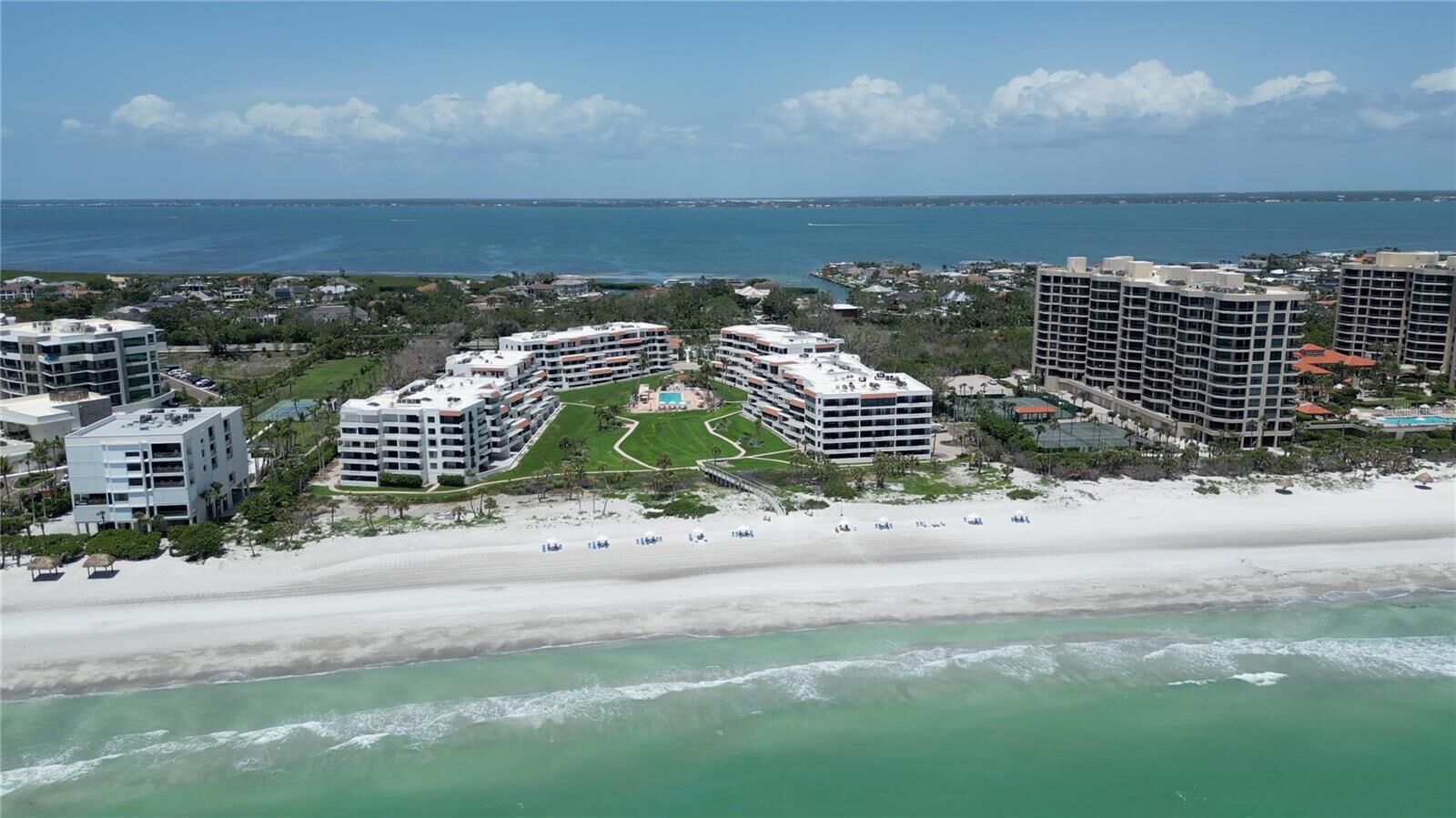 Property Photo: 1445 Gulf Of Mexico Drive 304 FL 34228