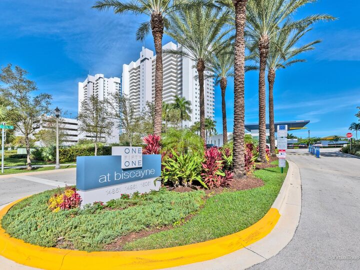 15051 Royal Oaks Lane 906  North Miami FL 33181 photo