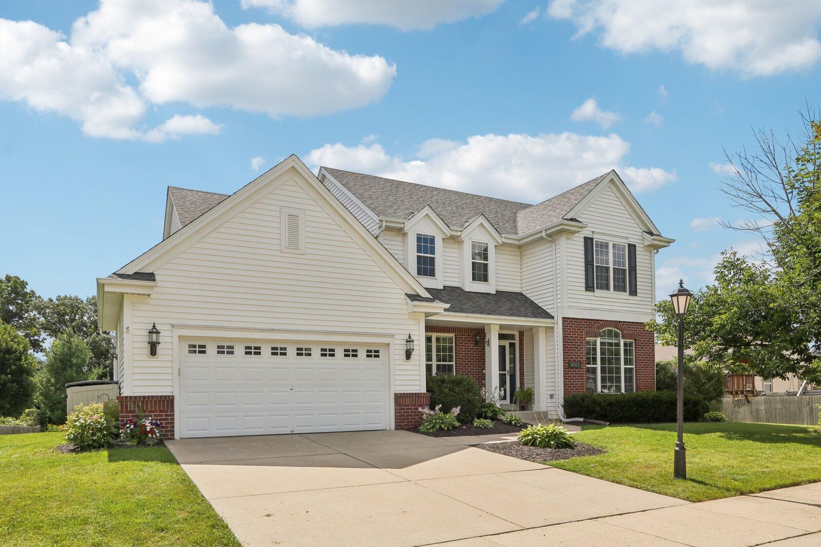 Property Photo: 4143 Stillwater Cir WI 53189