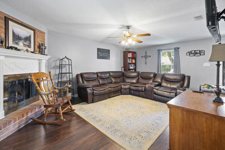 Property Photo: 2566 Austin Green Bay Dr TN 38133