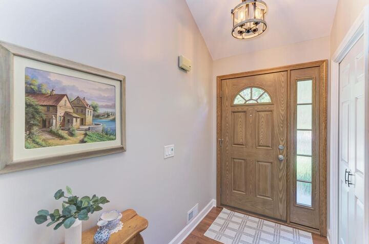 Property Photo: 440 Lindley Avenue IL 60559