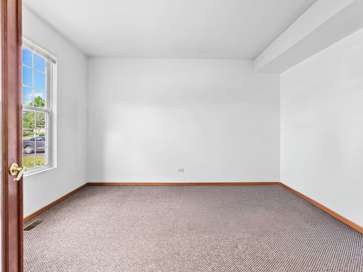 Property Photo: 5104 Montauk Drive IL 60586