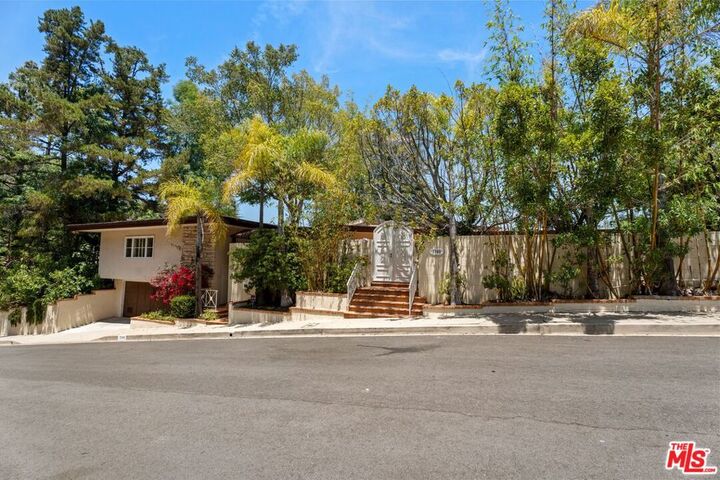 Property Photo:  1743 Stone Canyon Road  CA 90077 
