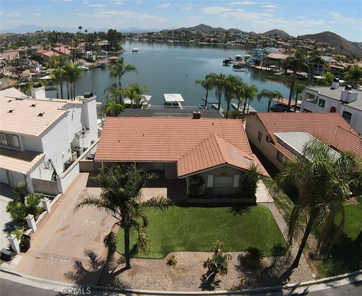 30280 Longhorn Drive  Canyon Lake CA 92587 photo