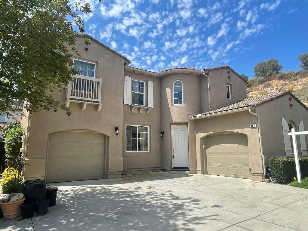 Property Photo:  307 Calle De Portola  CA 92078 