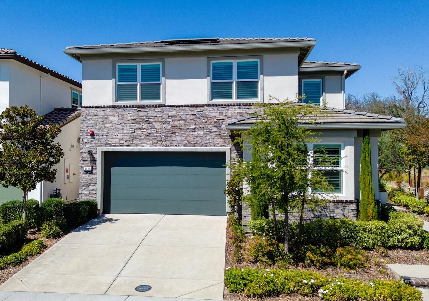 Property Photo: 4119 Monterey Grove Drive CA 95746