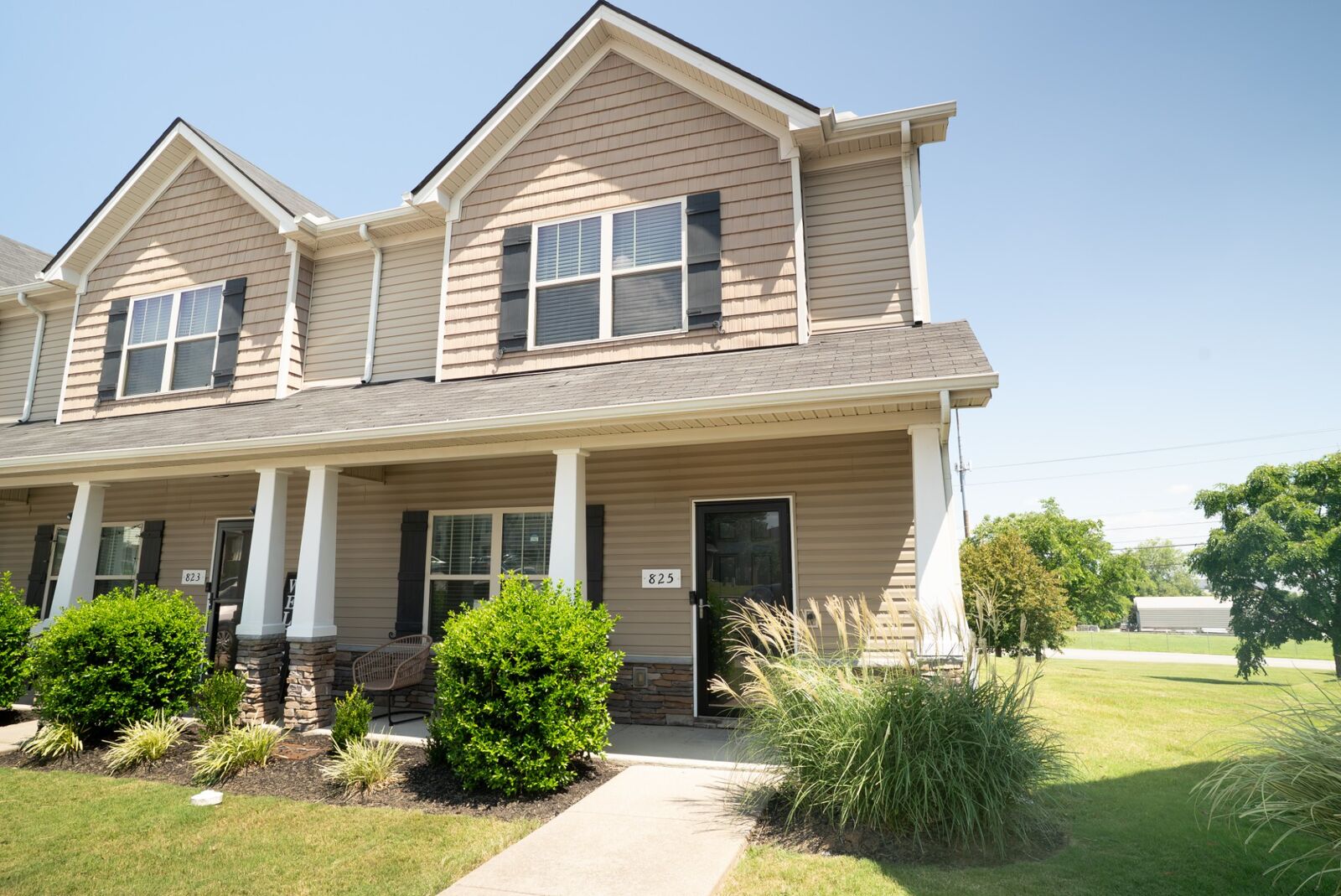 Property Photo:  825 Lower Park Pl  TN 37013 