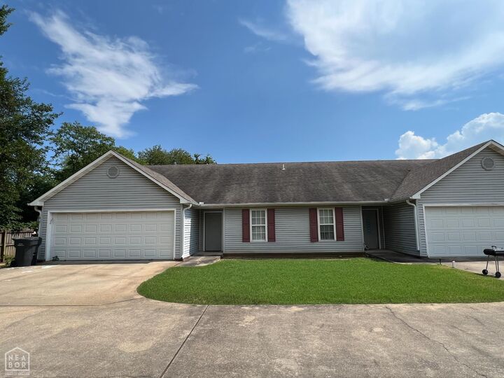 Property Photo:  106 Leggett Street  AR 72401 