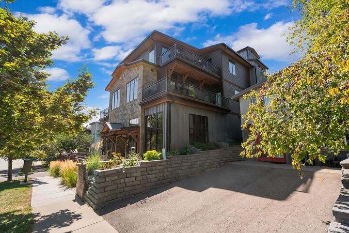 124 O'Brien Avenue 202  Whitefish MT 59937 photo