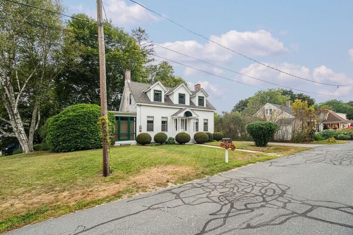 Property Photo: 8 Prospect Street NH 03773