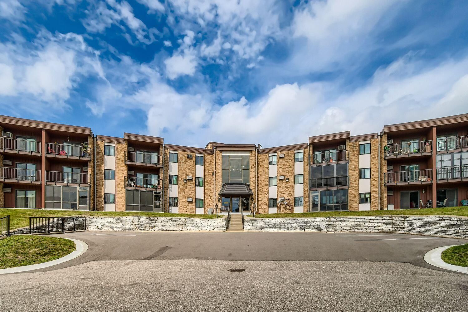 Property Photo: 2690 Oxford Street N 254 MN 55113