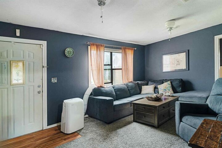 Property Photo:  1140 33rd Street SE  TX 75460