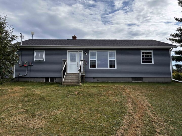 1042 Donagh Road  Donagh PE C1B 0X2 photo