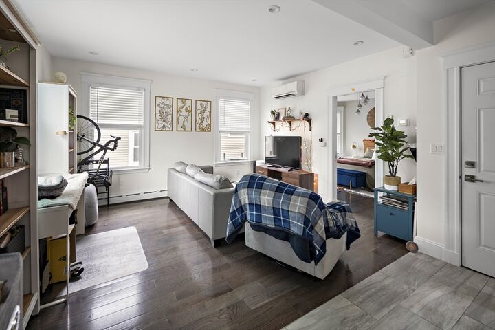 Property Photo: 89 Hancock St 3 MA 02148