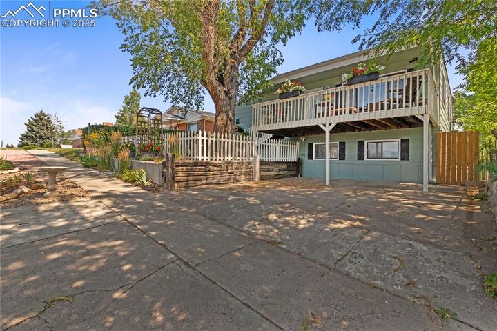 Property Photo:  1215 Sunset Road  CO 80909 