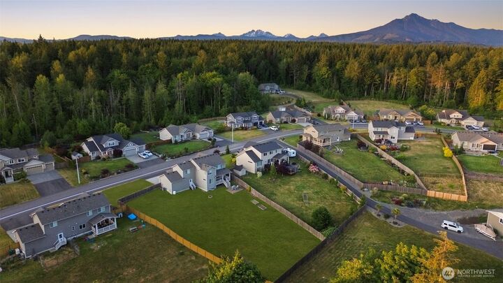Property Photo: 18420 33rd Place NE WA 98290