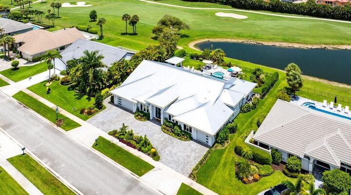 Property Photo: 11164 Boca Woods Lane FL 33428