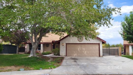 312 Mesquite Ave  Ridgecrest CA 93555 photo