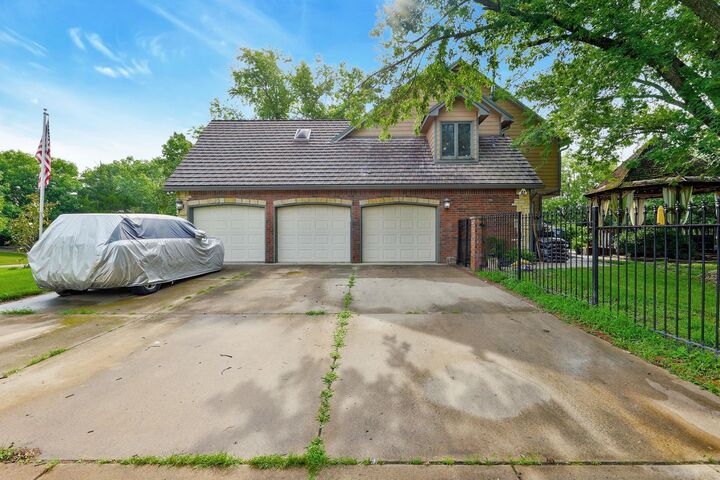 Property Photo: 14901 E Balsam Cir KS 67230
