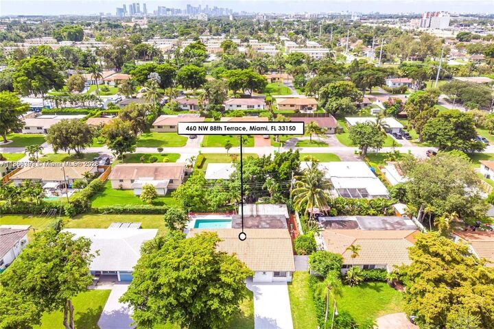 Property Photo: 460 NW 88th Ter FL 33150