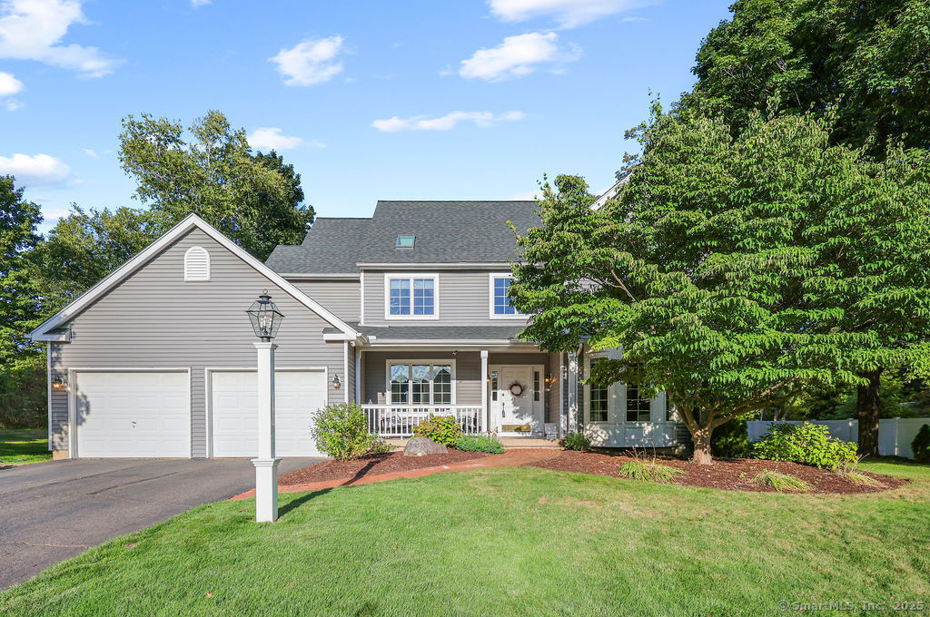 Property Photo: 4 Orchard Farms Lane CT 06001