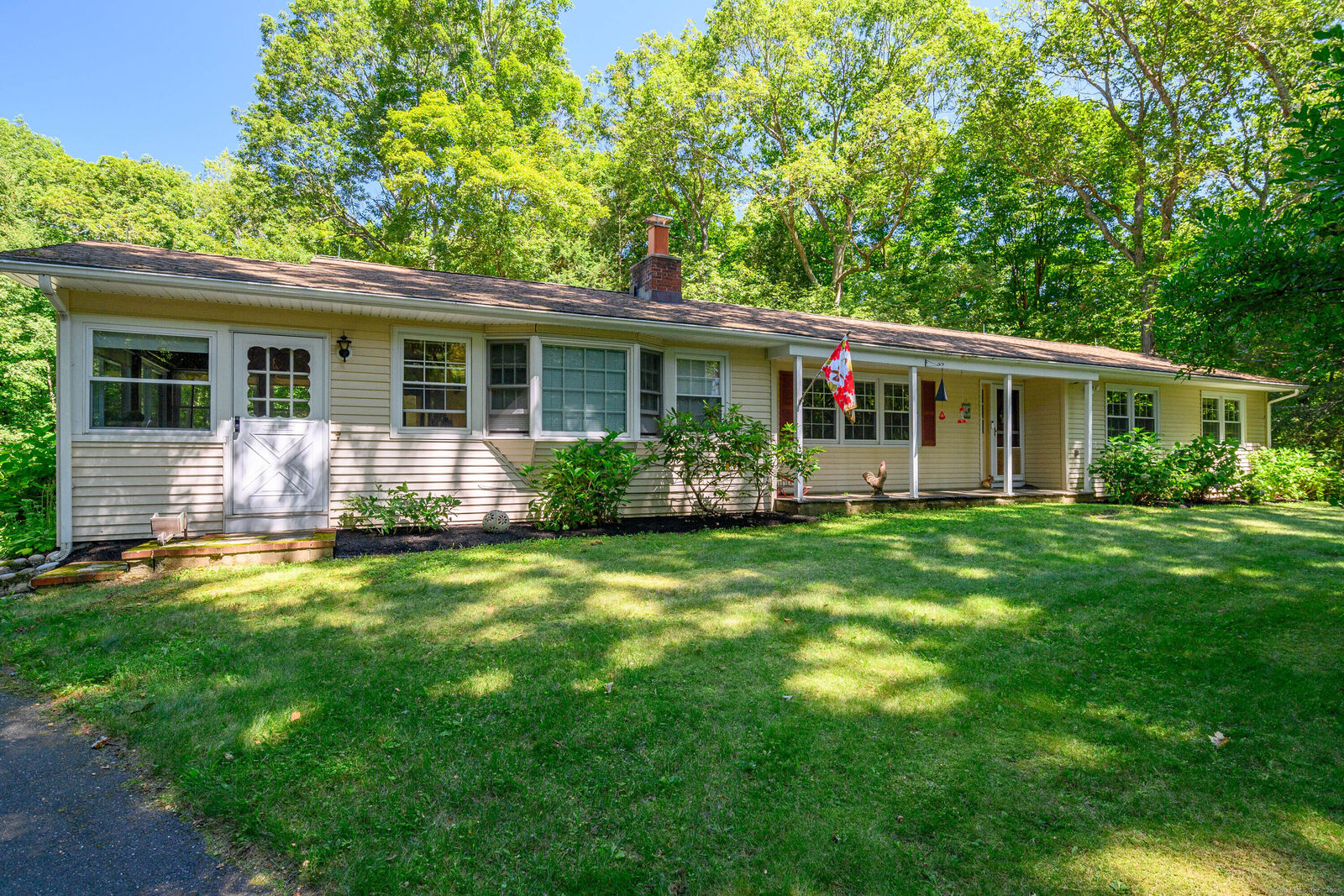 Property Photo:  17 Jeremiah Road  CT 06482 