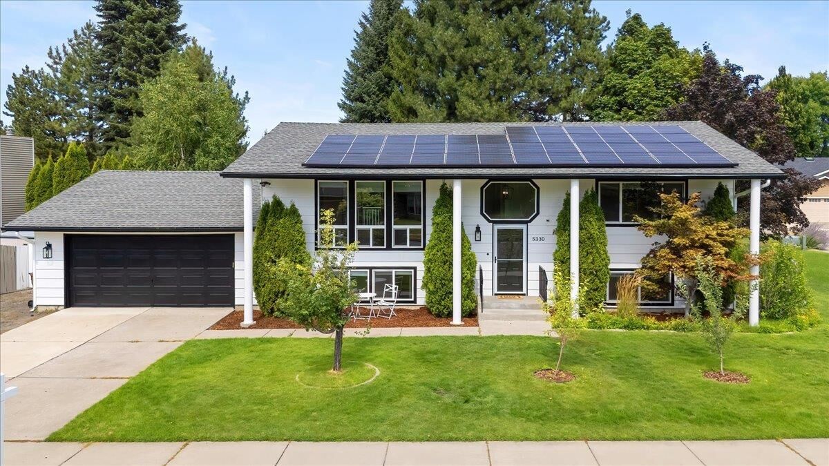 Property Photo: 5330 W Russett Dr WA 99208
