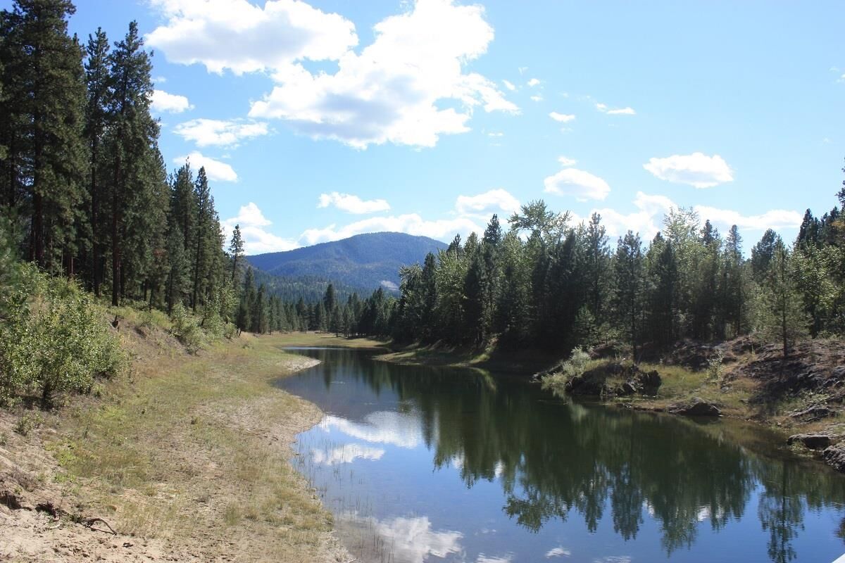 Property Photo: 4004 Northport Flat Creek Rd WA 99157