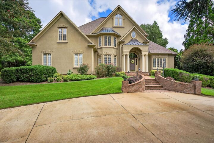 Property Photo: 374 Hidden Creek Circle SC 29306
