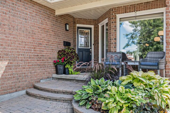 Photo de la propriété: 778 Montcrest Drive ON K4A 2M6