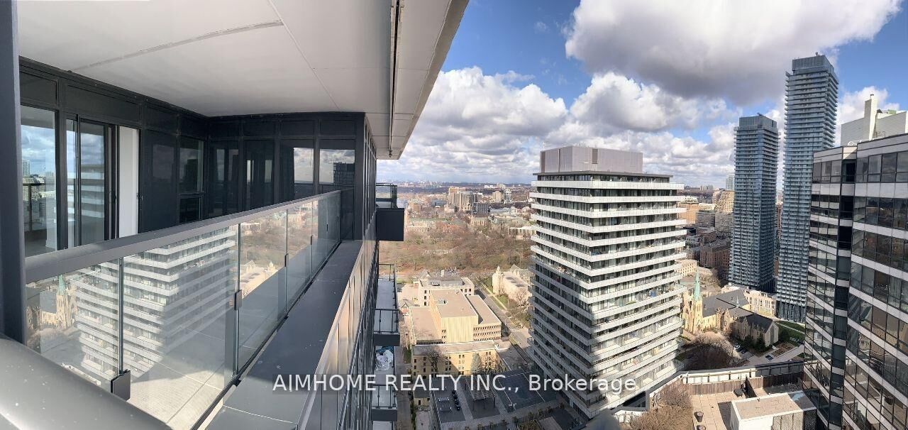 Property Photo:  955 Bay Street 3208  ON M5S 2A2 